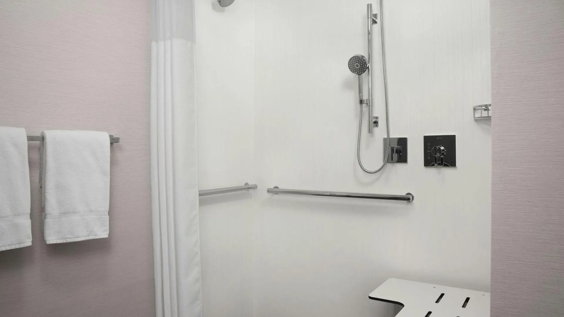 Hotel Courtyard By Marriott Lakeland
