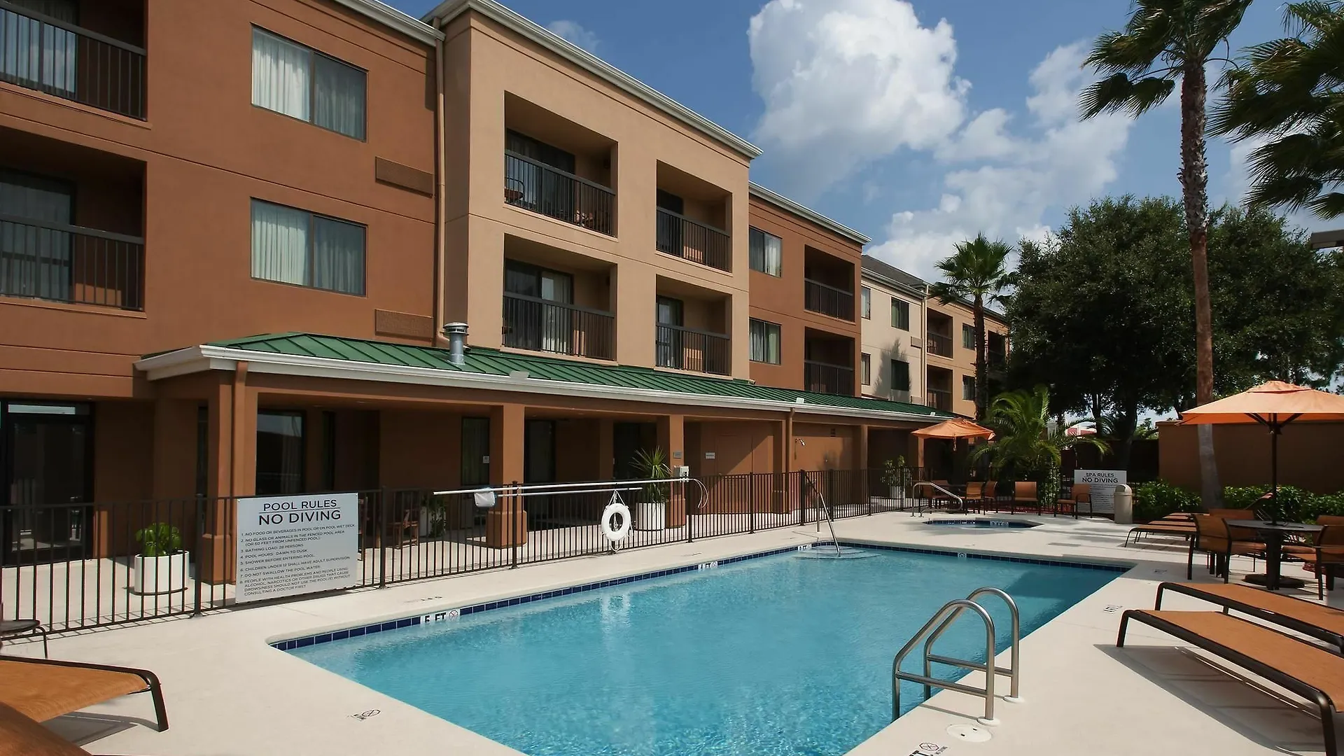 Hotel Courtyard By Marriott Lakeland